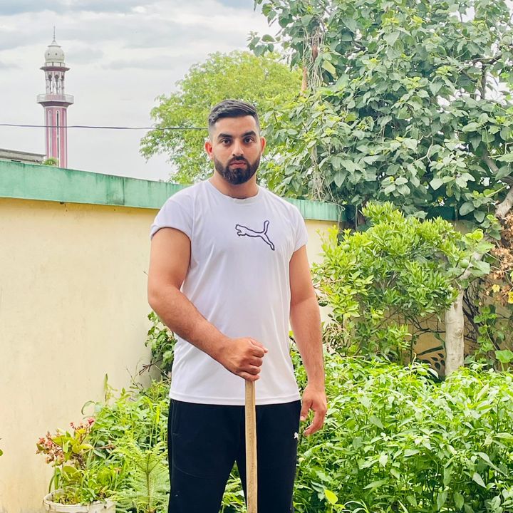 pahlwanahsaniqbal